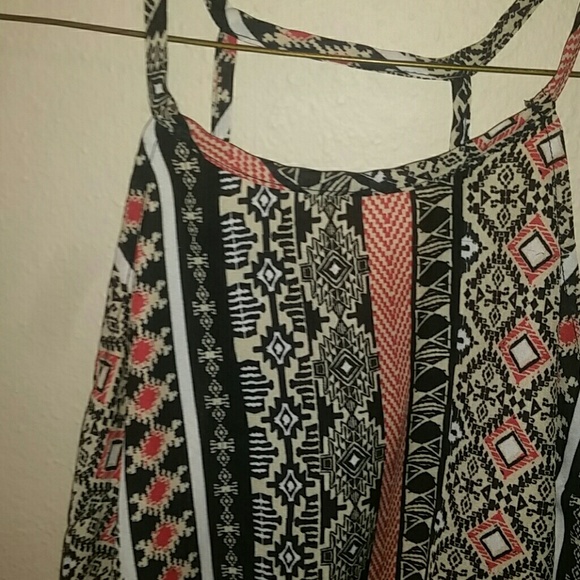 Charlotte Russe halter top - Picture 3 of 4